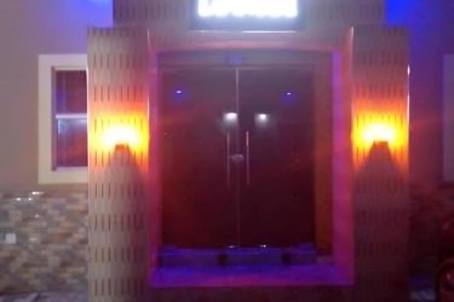 Charles Groove Hotel & Suit Port Harcourt Buitenkant foto